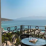Ami Mar Hotel