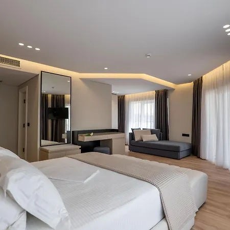 Ami Mar Hotel 4*