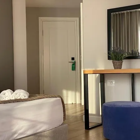 Ami Mar Sarandë
