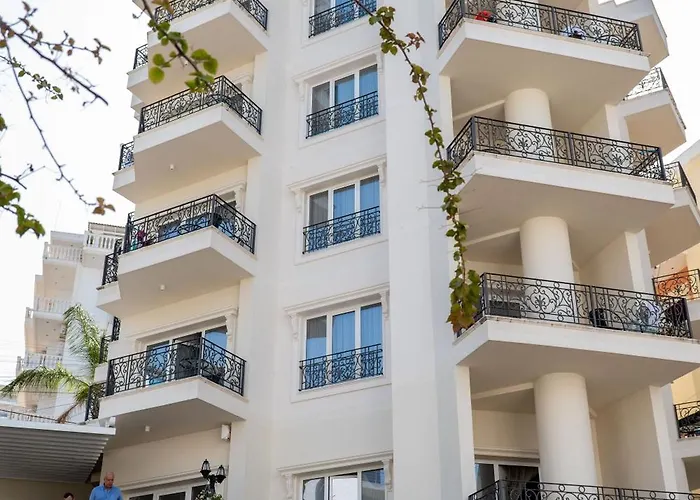 Ami Mar Σαράντα