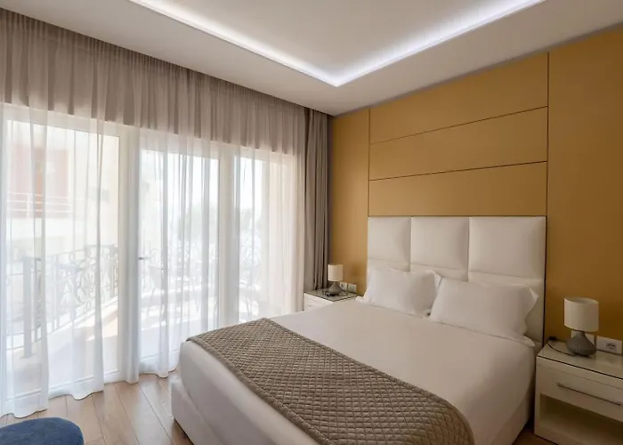 Ξενοδοχείο Ami Mar Σαράντα