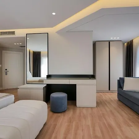 Ami Mar Hotel