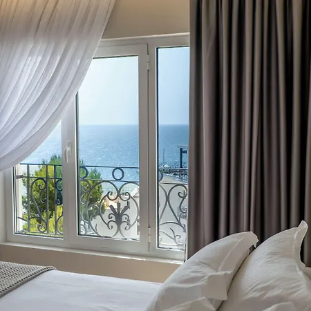 Hotel Ami Mar Sarandë